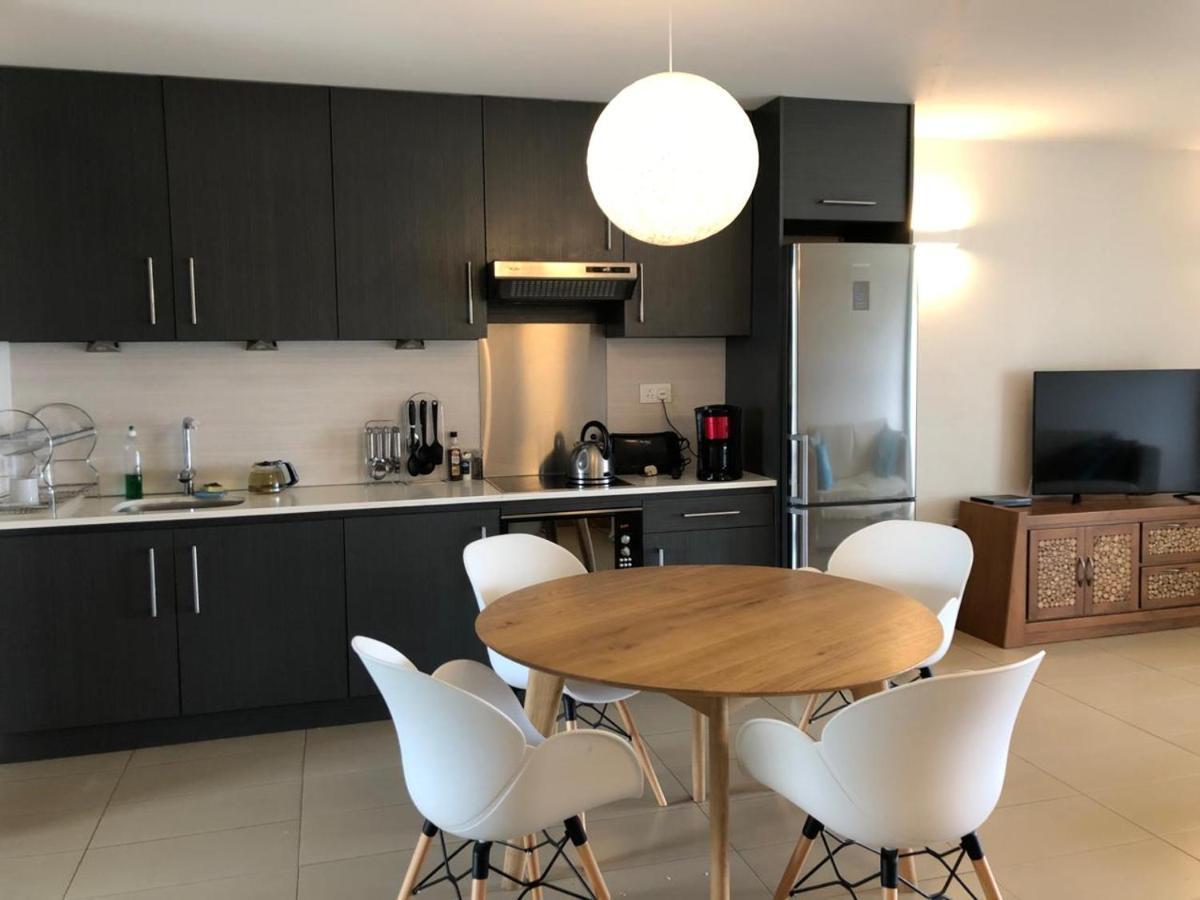 Appartement cozy et élégant à 5 minutes des plages Mont-Choisy Esterno foto